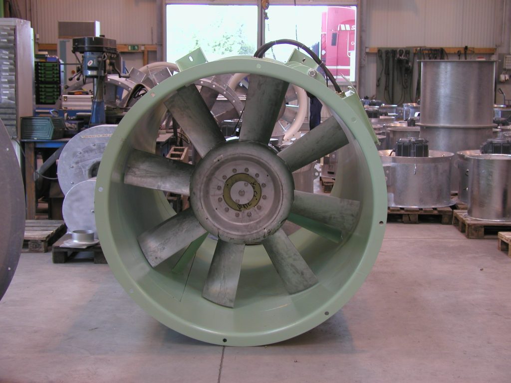 Unstable operating ranges for axial fans - FläktComp